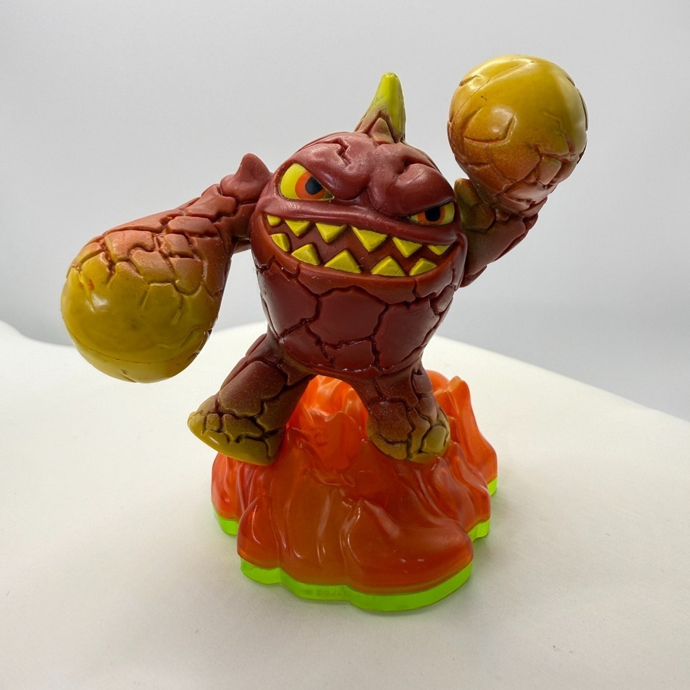 Skylanders Spyro's Adventure Eruptor Figure Activision 2011